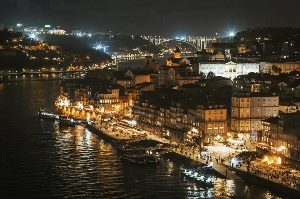 The Ribeira of Porto and the Douro at night