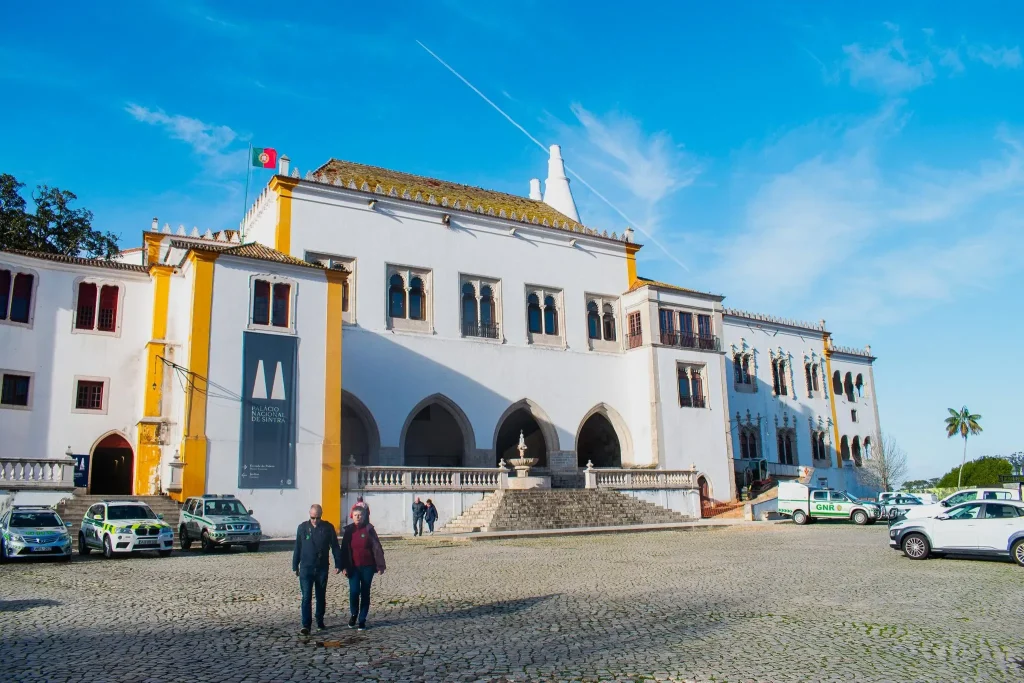 Sintra National Palace Guided Tour from Lisbon – Sintra