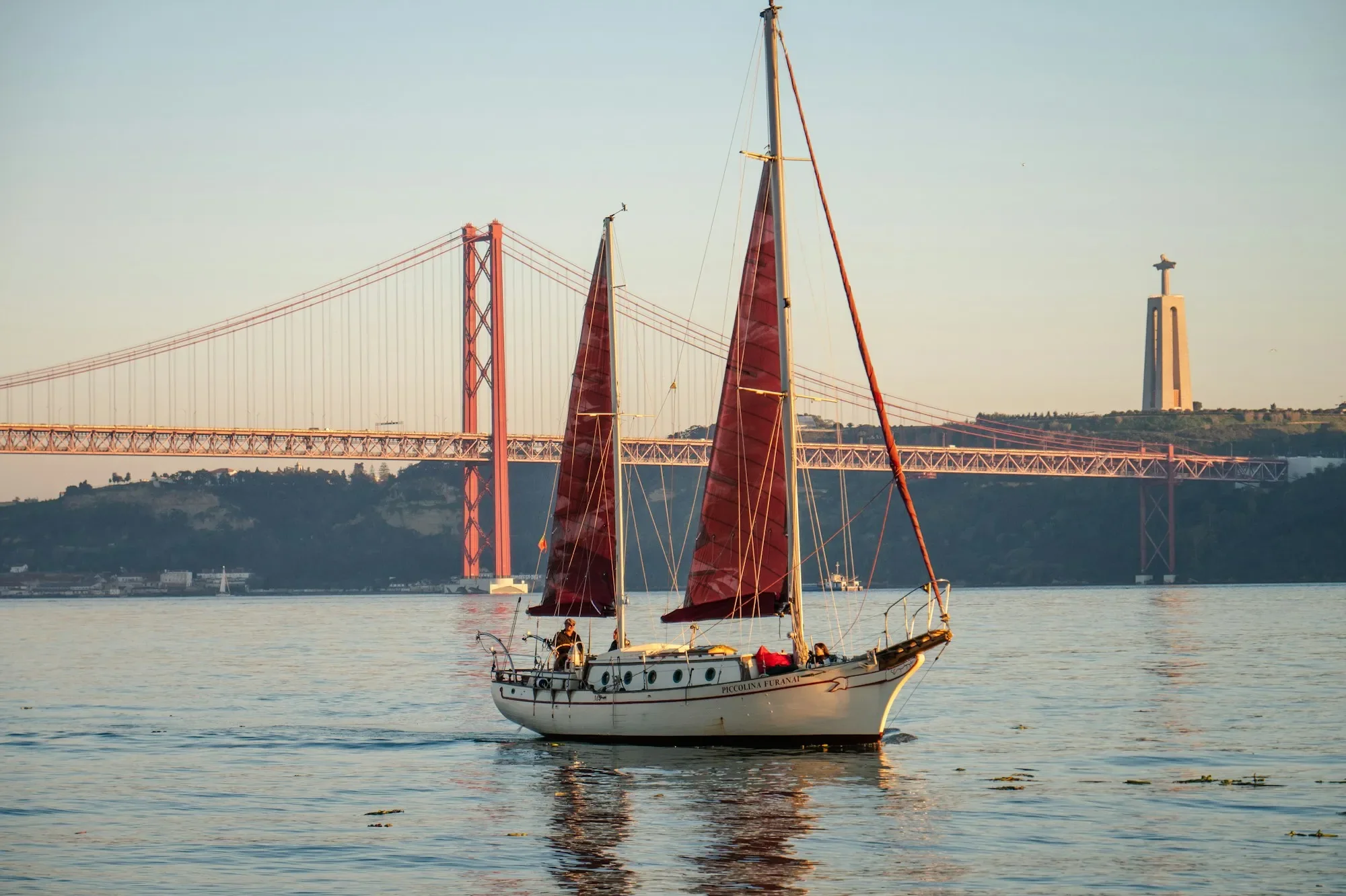 Lisbon Sunset Sailing on the Tagus: the River of the Discoveries – Lisbon
